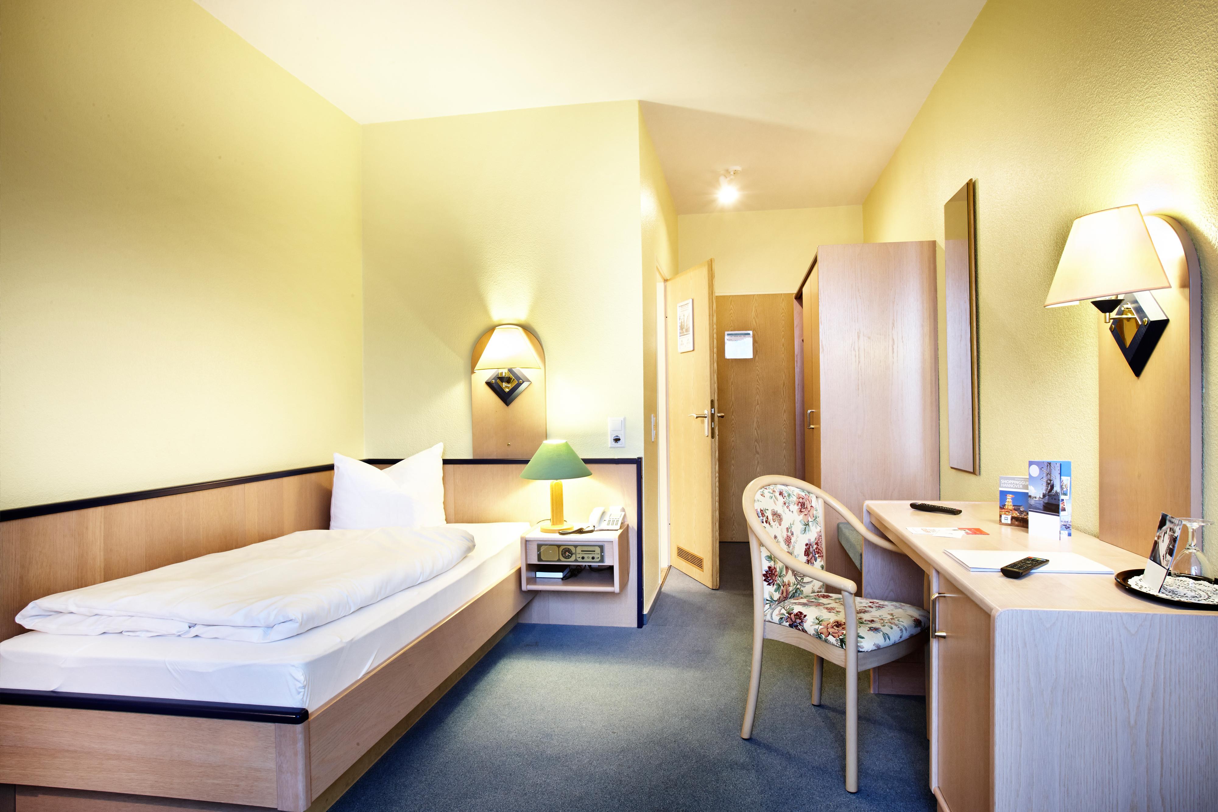 Hotel Hannover Airport By Premiere Classe Langenhagen  Exterior photo